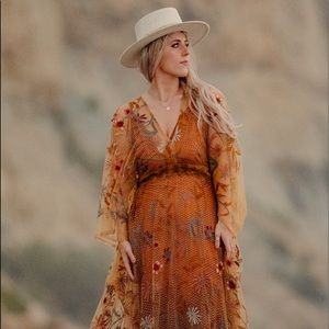 Meet your Posher, Joy